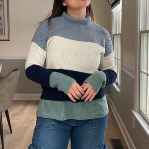 NEW Colorblock Mock Neck Sweater Small